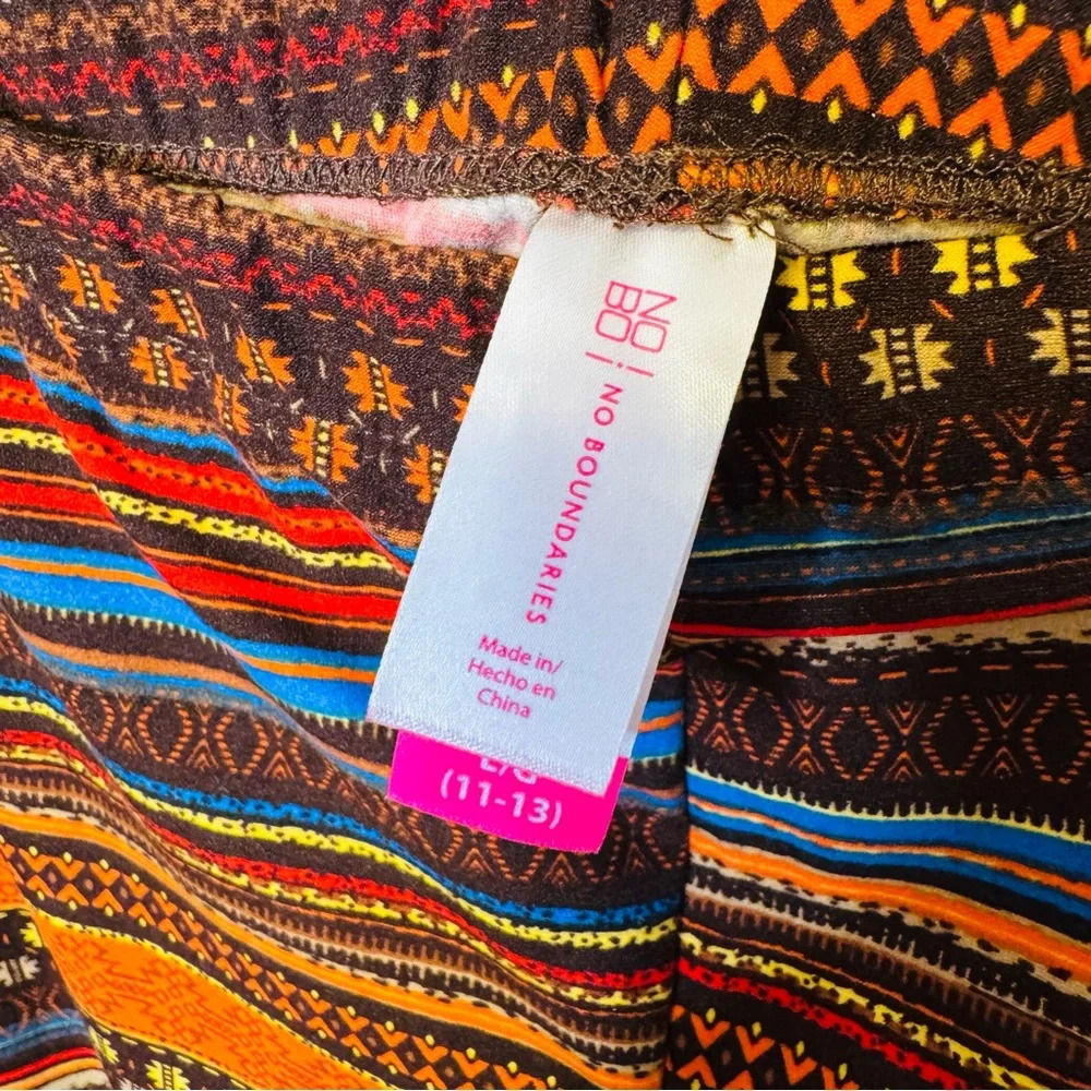 Vibrant Multicolor Patterned Leggings - Picture 6 of 7